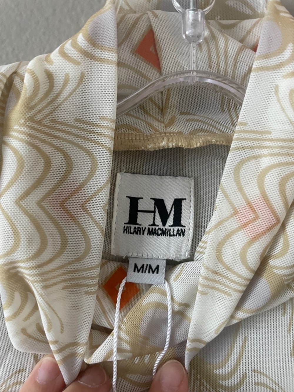 HM Cream and Beige Long Sleeve Turtleneck Tee with Orange Accents - Picture 5 of 6